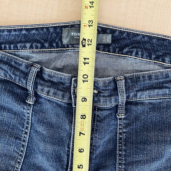 Torrid Women's Blue Denim Ankle Jeans Size 14Regular Distressed Mid Rise Stretch - Picture 9 of 14